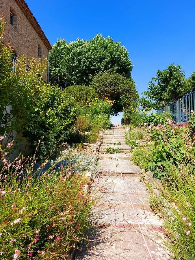 Logement D'Exception Pres Du Colorado Provencal Dans Une Residence Au Calme Avec Piscine Offrant Une Vue Imprenable Sur Le Luberon Depuis Sa Terrasse Viens 公寓